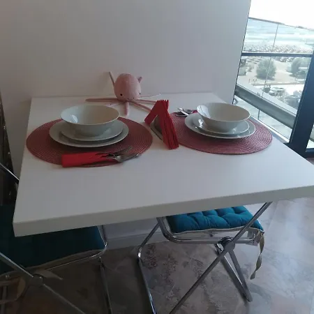 Apartament Vecin Cu Marea *