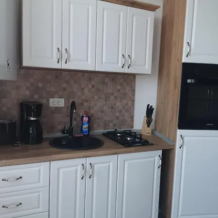 Apartament Vecin Cu Marea * Navodari